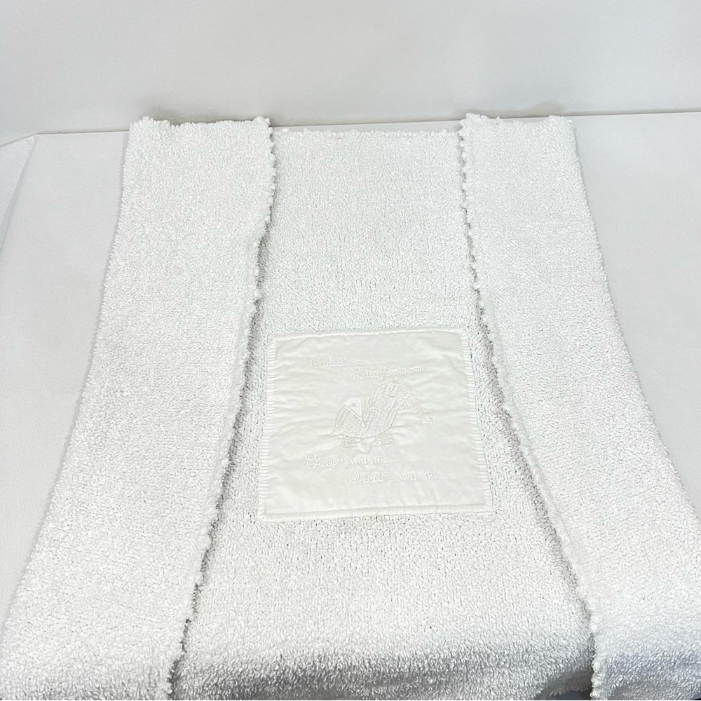 Barefoot Dreams Cozy Chic Blanket White Satin And Embroidery Elephant Style# 501